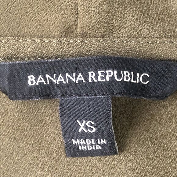 Banana Republic Blouse Ruffle V- Neck & Ruffle 2 Layer Wrist Green Tag Size XS - Picture 3 of 15